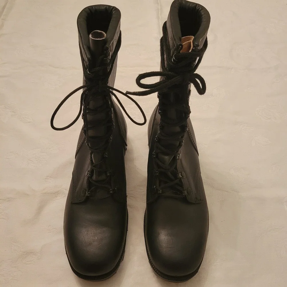 US Military 9.5R Combat Boots Black Leather Speed Lace Combat Utility Gorpcore